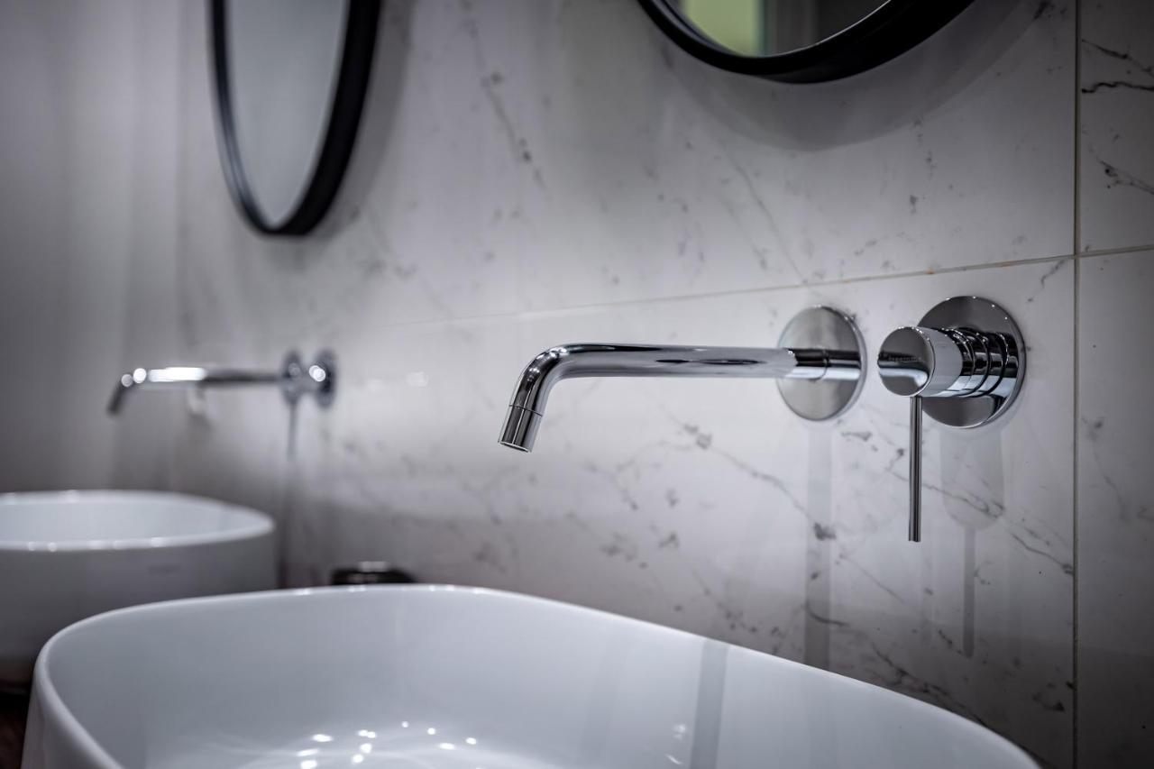 Hs4U Ricasoli Luxury Apartment Near Duomo N. 3 フィレンツェ エクステリア 写真
