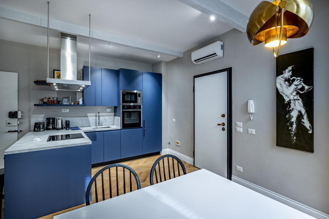 Hs4U Ricasoli Luxury Apartment Near Duomo N. 3 フィレンツェ エクステリア 写真