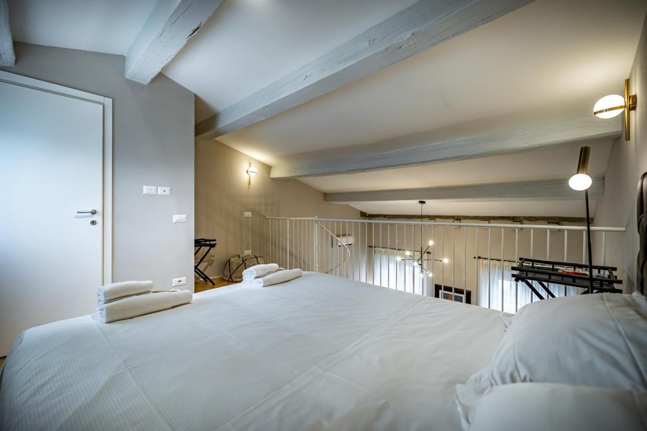 Hs4U Ricasoli Luxury Apartment Near Duomo N. 3 フィレンツェ エクステリア 写真